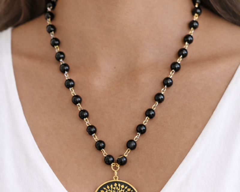 Collier "Totem Obscura"